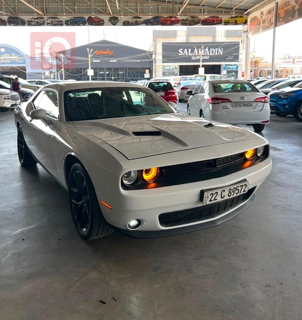 Dodge Challenger